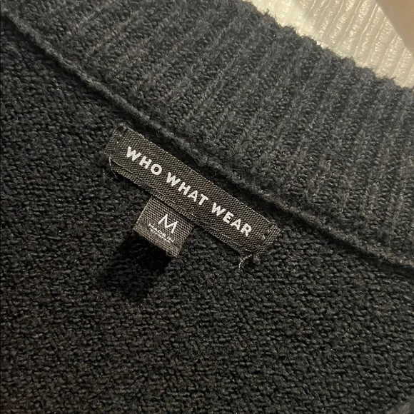 WHO WHAT WEAR Black Ruffle Sleeve Sweater - Picture 4 of 6